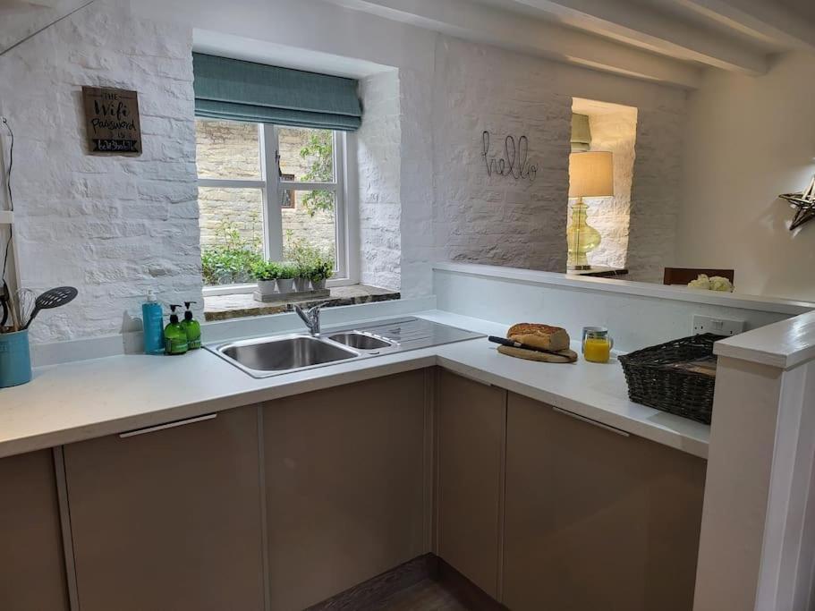 Host & Stay - Clara Cottage Bretforton Eksteriør bilde